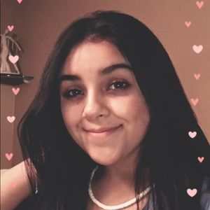 Meet your Posher, Alyssa